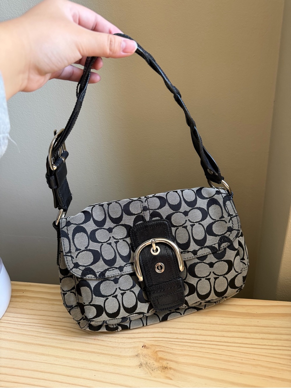Vintage Coach soho black